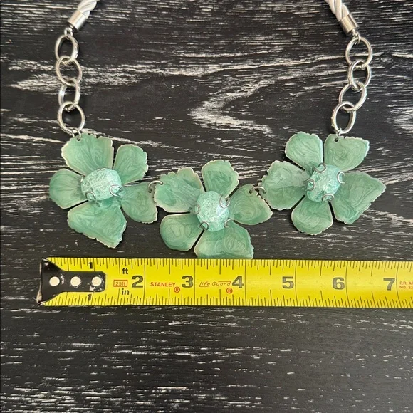 Sea blue & green matching necklace and bracelet set. - Picture 10 of 10